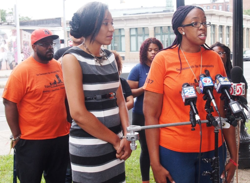 Saturday counter-demonstration expected to draw thousands Saturday counter-demonstration expected to draw thousands