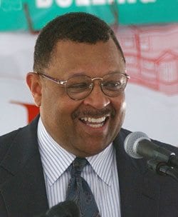 Bruce Bolling, first black city council president, dies at 67
