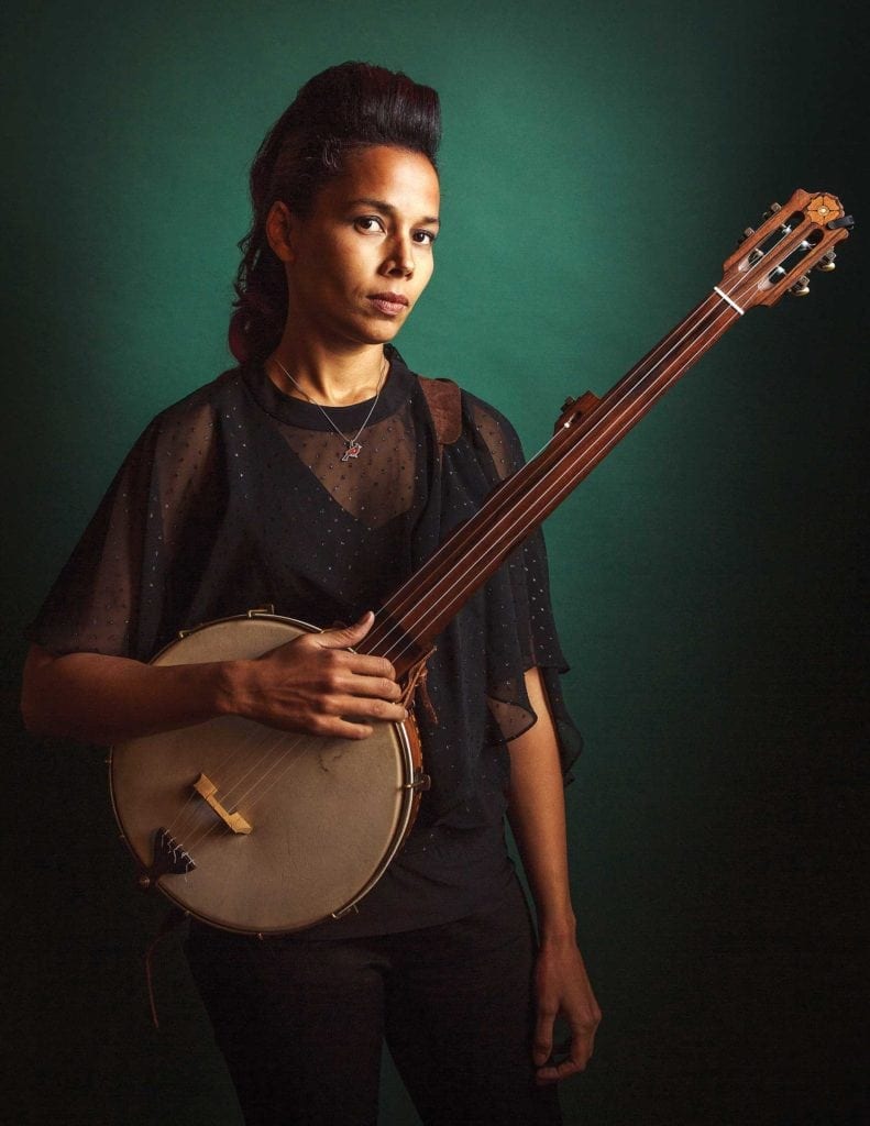 Singer Rhiannon Giddens coming to Lowell