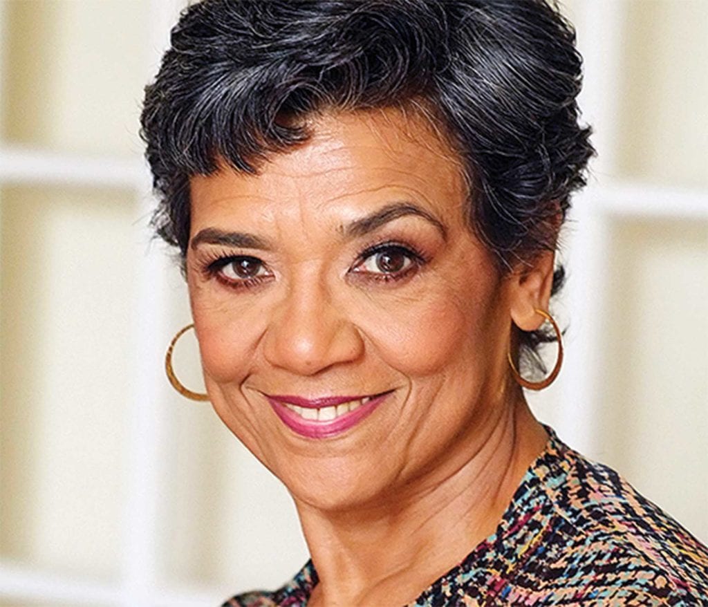 Sonia Manzano to speak at Simmons Leadership Conference