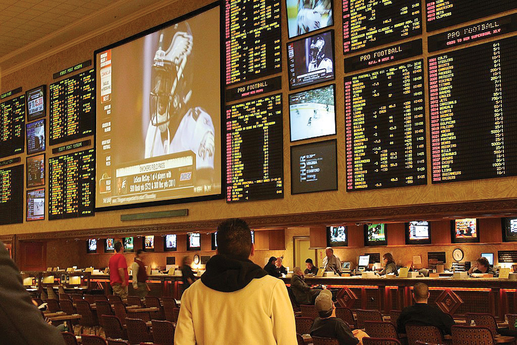 Super Bowl betting: Las Vegas sportsbooks clean up on bettors, Betting