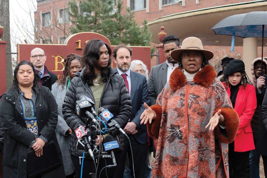Elected officials call for action on Benjamin Healthcare Center