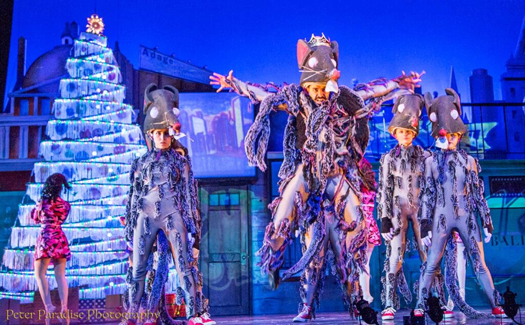 ‘Urban Nutcracker’ is holiday magic in a hyperlocal package ‘Urban Nutcracker’ is holiday magic in a hyperlocal package