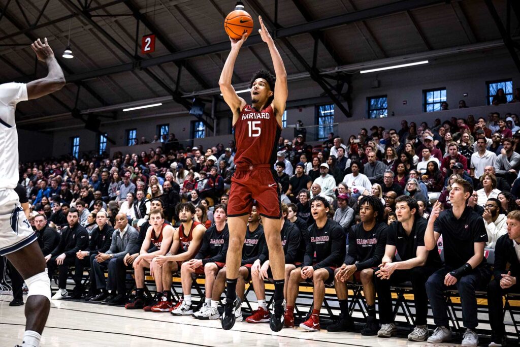 Harvard celebrates back-to-back wins at home