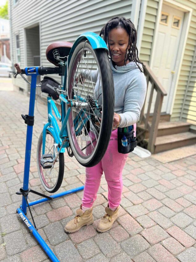 She fixes bikes — and breaks barriers along the way