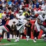 Patriots begin Mike Vrabel era with a disappointing loss to Raiders