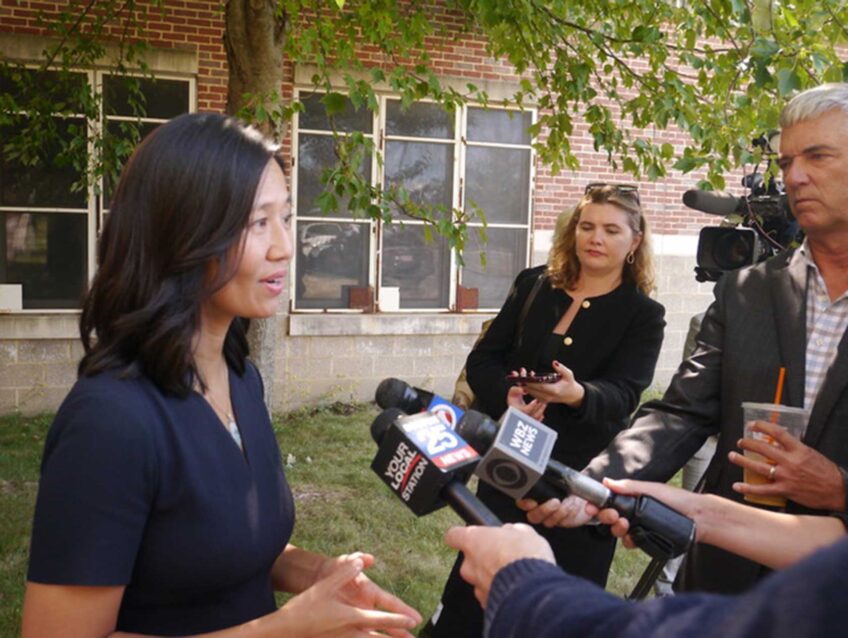 Wu shows commanding lead in mayoral preliminary